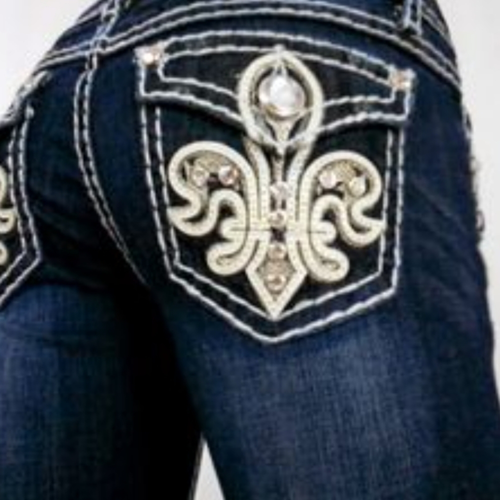 L.A. Idol -- Vtg Embellished Dark Denim Bootcut Jeans Y2k